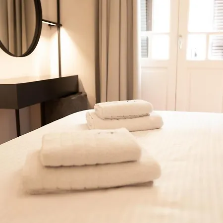 Taskou Luxury Suites Thessaloniki Exterior photo