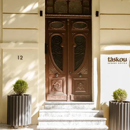 Taskou Luxury Suites Thessaloniki Exterior photo